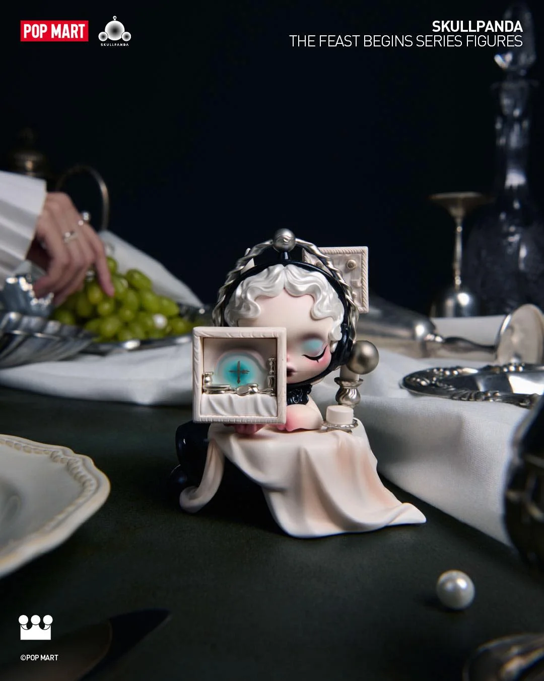 SKULLPANDA The Feast Begins Figures POP MART SKULLPANDA The Feast